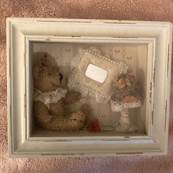 Victorian Shadow Box - Picture 2 of 2